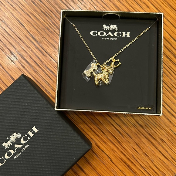 Scottie Dog Coach Necklace - Picture 2 of 5